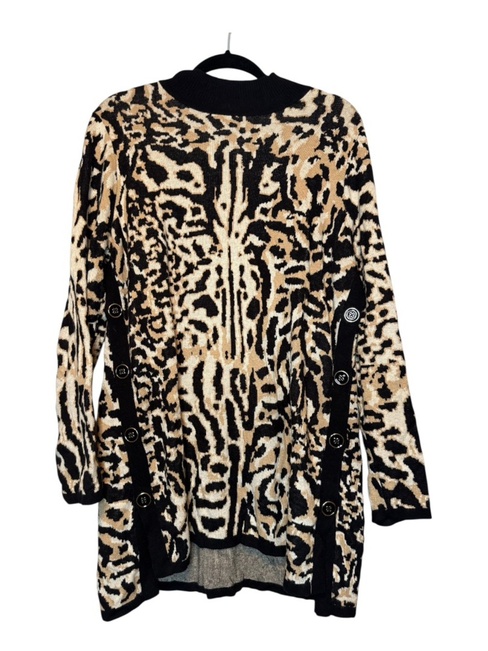 Chicos Tiger Animal Print Button Side Sweater Size 3X 3